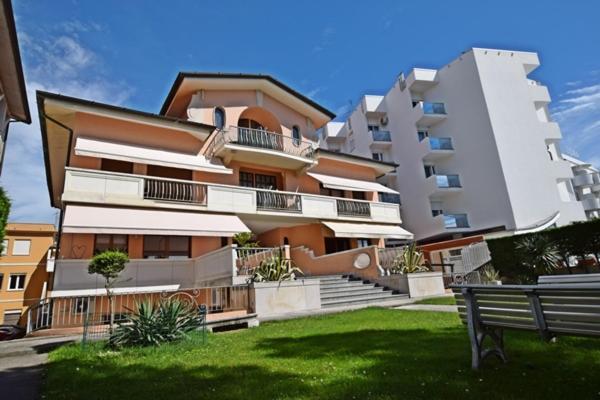 Villa Lory لينانو سابيادورو المظهر الخارجي الصورة